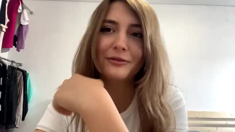 Amelia online show from February 16, 12:49 pm