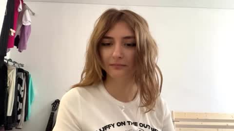 Amelia online show from February 28, 12:37 pm