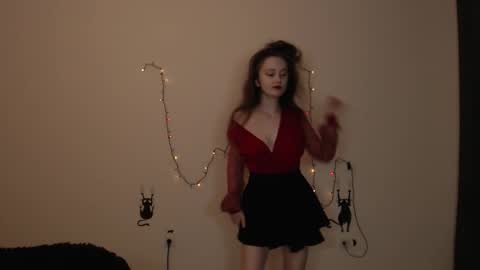 Amber online show from November 2, 7:28 pm