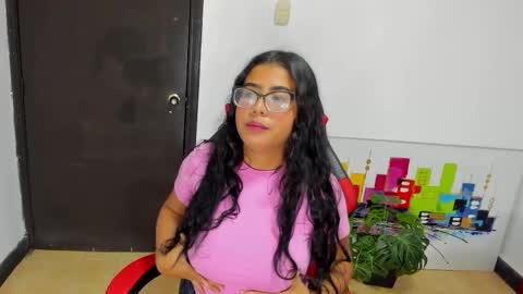 coralht_ online show from March 5, 1:29 pm