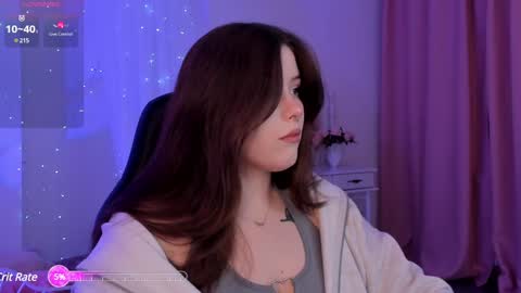 Snapshot of coralinekeyns chatting on February 6, 5:35 am little girl who is always right or Coraline online show from February 6, 5:35 am