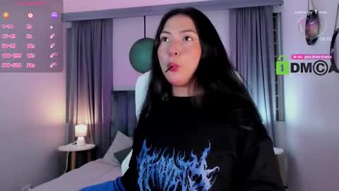 Coral Stefani online show from November 25, 11:38 pm