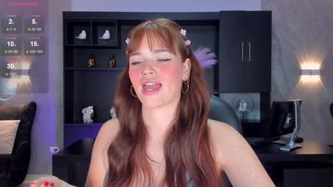 Snapshot of corinnerusso chatting on December 12, 4:26 am Corinne Russo online show from December 12, 4:26 am