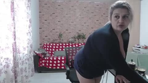 Elisa online show from February 27, 7:34 am