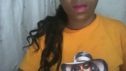 couleur_vanille online show from November 3, 1:20 am