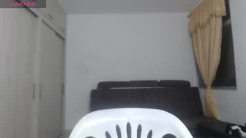   EMILY  online show from November 13, 11:15 pm