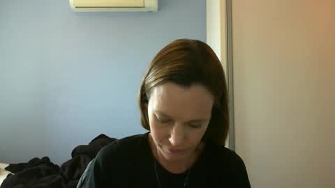 Anny online show from September 8, 3:55 pm