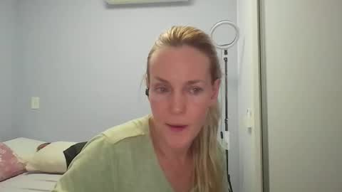 Anny online show from April 27, 12:41 am