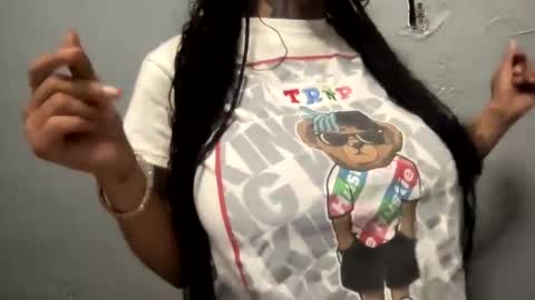 CreamyExotica online show from December 30, 5:58 am