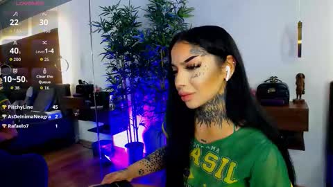 Sophie online show from November 20, 12:06 pm