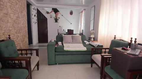 Cristal online show from March 9, 2:53 pm