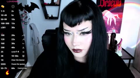 Snapshot of cristal_kosh chatting on September 18, 2:26 pm Cris online show from September 18, 2:26 pm