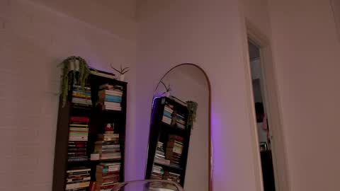 Cristal  online show from April 5, 9:58 pm