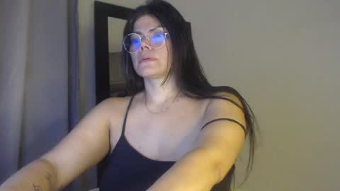 Snapshot of cristal_sexyboobs_ chatting on January 16, 5:00 am Cristal online show from January 16, 5:00 am