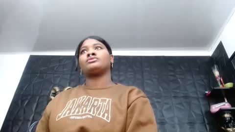 Hanna  online show from April 8, 9:55 am