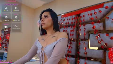 CRISTAL  VIOLETA online show from February 17, 3:39 am