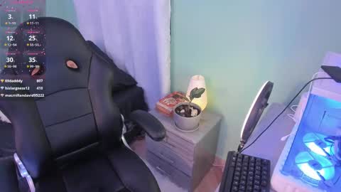 Cristal  online show from February 24, 1:00 am