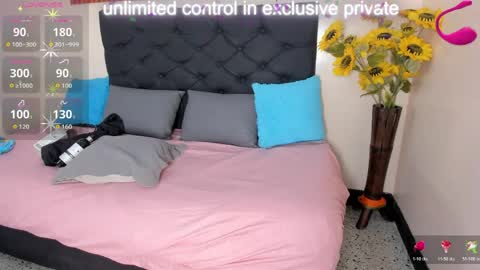 cristale69 online show from April 14, 6:52 pm