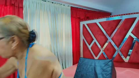 cristalmature online show from June 5, 3:18 pm