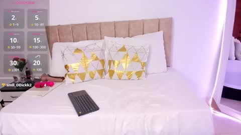 cristal walker online show from December 18, 10:53 am