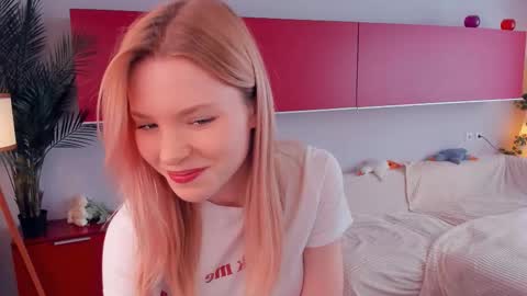 Cristas online show from March 23, 1:06 pm