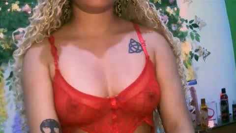 crysrus online show from December 4, 2:36 am