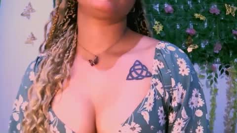 crysrus online show from October 2, 2:16 am