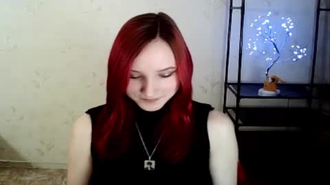 crystal_carnation online show from May 14, 7:30 pm