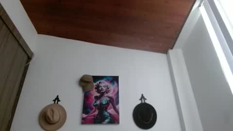 Crystal Blaze online show from February 25, 11:53 am