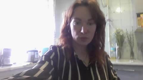 crystalvelvet online show from May 28, 9:18 am