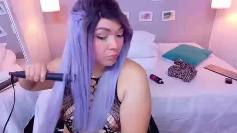 cuckoldlover69_ online show from September 9, 1:44 pm