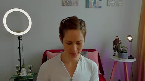 Leonela online show from December 7, 2:57 pm