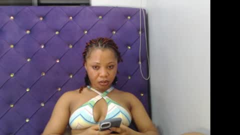 Nancy online show from April 19, 6:10 pm