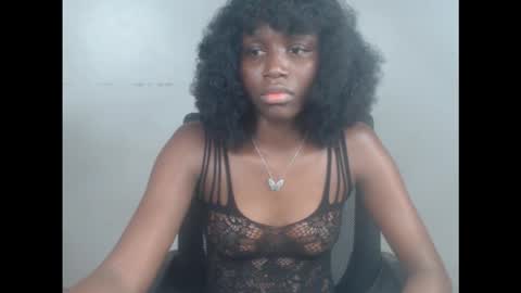 sophie online show from October 20, 7:33 am