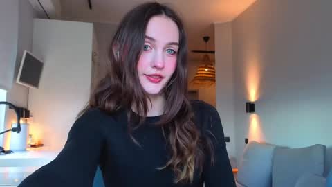 fansly -  lilyband online show from December 14, 6:30 am