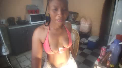 curvypear76x online show from October 23, 9:48 am