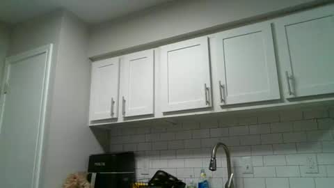 curvyychocolate online show from January 1, 2:41 am