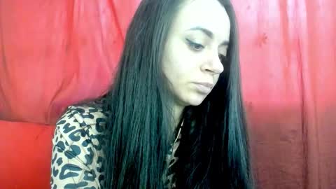 cute_angel95 online show from January 14, 1:05 pm