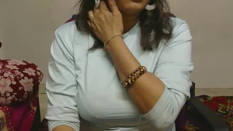 kashmira online show from February 3, 3:06 pm