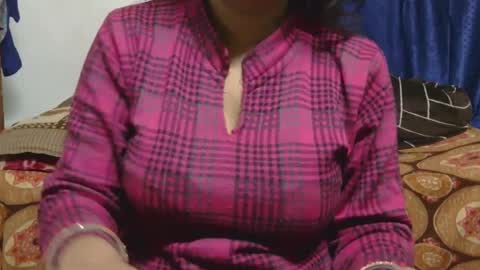 Snapshot of cute_kashmira99 chatting on January 27, 9:55 pm kashmira online show from January 27, 9:55 pm