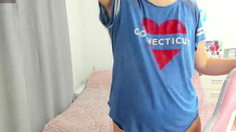 cute_kate0 online show from September 16, 10:01 am