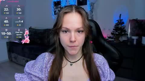 Emily online show from December 22, 7:11 am