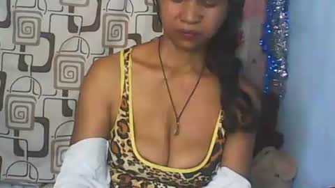 murielle online show from March 14, 9:43 am