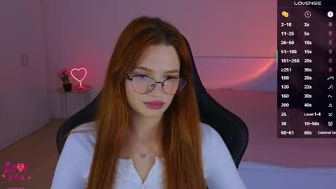 Ariel online show from December 4, 6:41 pm