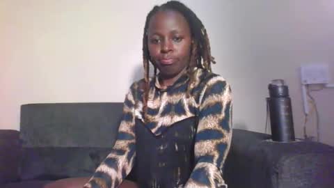 Cuteberry87 online show from February 25, 6:12 am