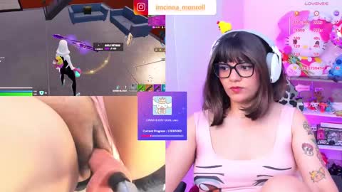 Snapshot of cutecinamonroll chatting on October 9, 4:55 pm Cinna independent model online show from October 9, 4:55 pm