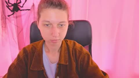 Elli online show from November 1, 11:25 am