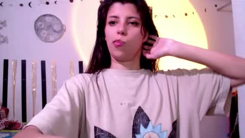 haome online show from February 22, 11:38 pm