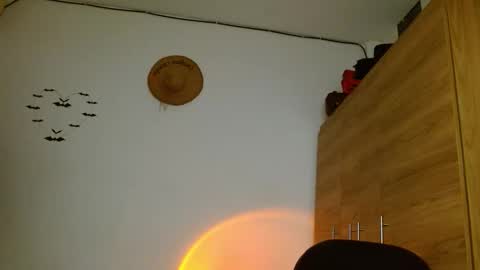 isabella online show from January 15, 6:14 pm