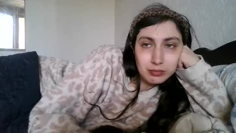 cutekattie online show from April 10, 7:14 am